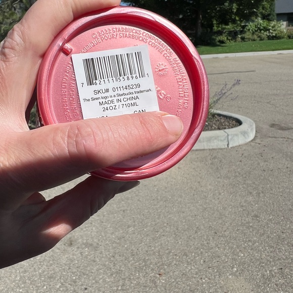 Starbucks Pink Pearl Mermaid Siren Scales Cold Cup Tumbler 24oz 2023 - Picture 5 of 5